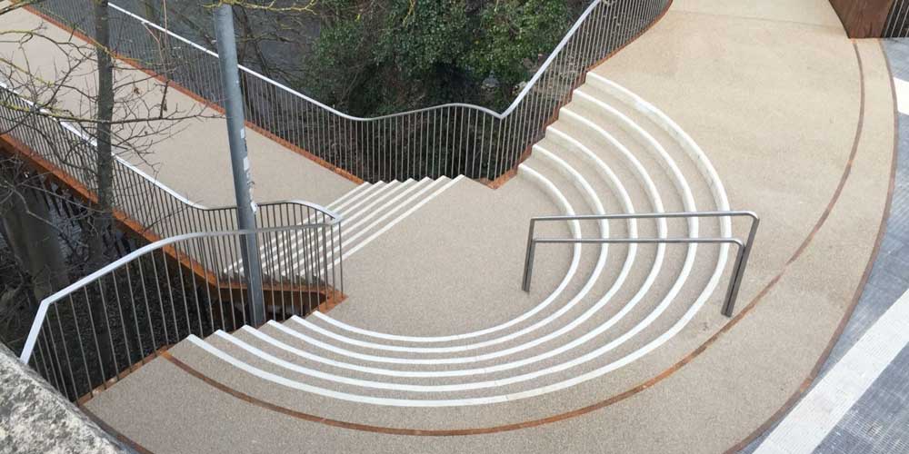 eco friendly green flooring for use in outdoor areas